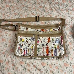 LeSportac Stylish Women's Beige and Multicolor Bag, 10x13”‎